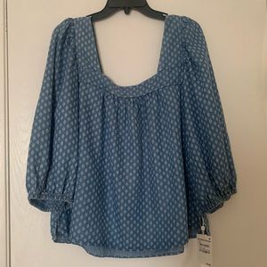 Women’s Blue Long Sleeve Top